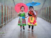 Làm mẹ - Loạt ảnh bé gái Hà Giang xinh xắn đón Tết trong sương mờ