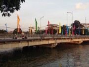 Tin tức - Đôi tình nhân nhảy cầu tự tử nghi do thua bạc