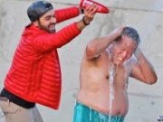 Clip Eva - Cười đau bụng với những màn chơi khăm gội đầu bá đạo