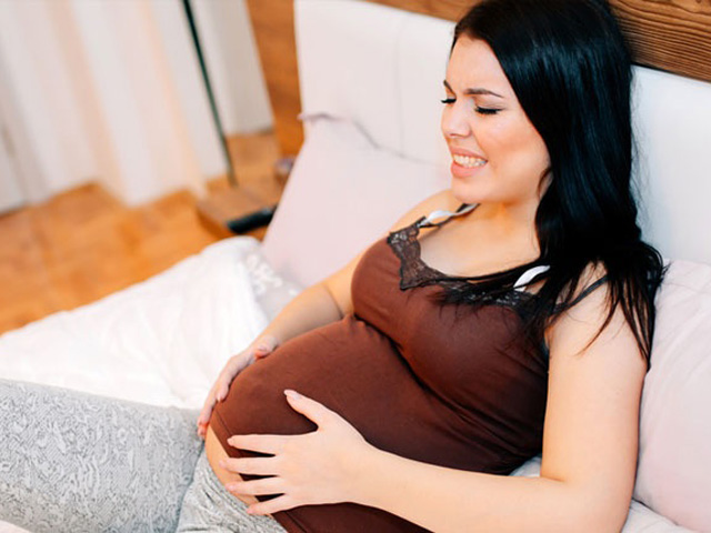Méo mặt vì bệnh trĩ khi mang bầu