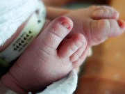 Tin tức - Thái Lan: Bé sơ sinh sống sót sau khi bị đâm rồi chôn sống