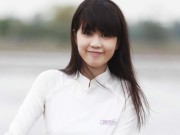 Làng sao - Ngọc Trinh: “Em không phải một món hàng”