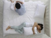 Muộn con, còn bày vẽ xem tuổi tác làm gì