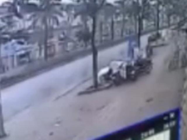 Camera ghi lại giây phút nổ lớn ở KĐT Văn Phú, Hà Đông