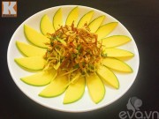 Bếp Eva - Gỏi xoài xanh mực khô ngon mê
