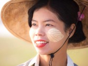 Làm đẹp - Bí kíp dưỡng da mịn màng, chống nám của phụ nữ Myanmar
