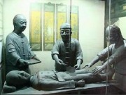 Eva Yêu - Hành trình đau khổ hơn cái chết của các Thái giám thời phong kiến