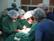 Tin tức - Lần đầu tiên cứu sống bé gái suy tim hiếm gặp