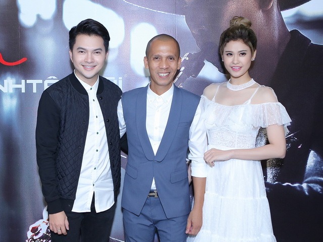 Nam Cường trốn vợ đến mừng saxophone Minh Tâm Bùi