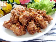 Bếp Eva - Sườn tẩm sa tế xóc tỏi hấp dẫn ngày mưa