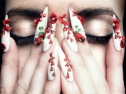 Làm đẹp - Mãn nhãn ngắm những mẫu nail 3D rực rỡ ngày hè