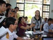 Tin tức - Đình chỉ chức vụ giám đốc trung tâm đánh trẻ bị HIV trong bữa ăn