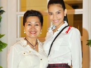 Làng sao - Trương Thị May thân thiết bên vợ cũ MC Thanh Bạch