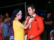 Làng sao - Nguyên Khang được đàn chị Phương Thanh chăm sóc