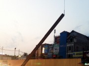 Tin tức - Rơi sắt đường sắt trên cao: Do móc cáp vào chỗ nứt