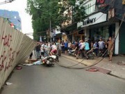 Tin tức - HN: Sập cần cẩu dự án đường sắt trên cao, đè trúng thai phụ