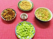 Bếp Eva - Bữa cơm ngon với mực sốt, canh bầu