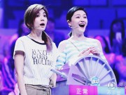 Làng sao - Từ Hy Viên "đỏ mặt" khi được hỏi chuyện riêng tư