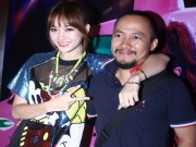 Làng sao - Tiến Đạt lặng lẽ đến ủng hộ Hari Won