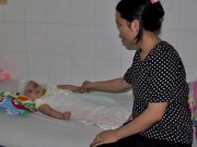 Tin tức - Vụ bé gái ngã chấn thương sọ não: Điểm giữ trẻ không phép