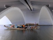 Tin tức - Người dân nơi “chảo lửa” miền Trung trốn nóng thế nào?