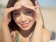 Làm đẹp - Video: Make up đi biển không sợ nhạt phấn, phai son