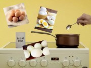Bếp Eva - Mẹo bóc trứng siêu đơn giản chẳng ai ngờ