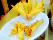 Làm mẹ - Tự làm bánh quế giòn tan bằng chảo cho con