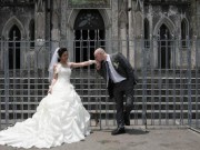 Eva tám - Lấy chồng Tây: Kết hôn như đánh bạc