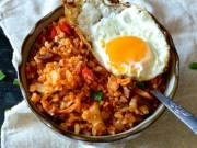Bếp Eva - Cơm rang thịt bò, kim chi đầy hấp dẫn