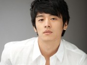 Làng sao - Sao Gia đình đá quý mắc bệnh ung thư cột sống