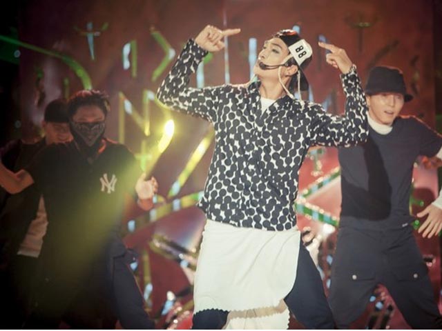 Khương Ngọc giành 100 triệu khi hóa thân Taeyang (Big Bang)