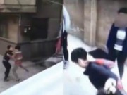 Clip Eva - TQ: Học sinh chặn đánh giáo viên sau giờ học