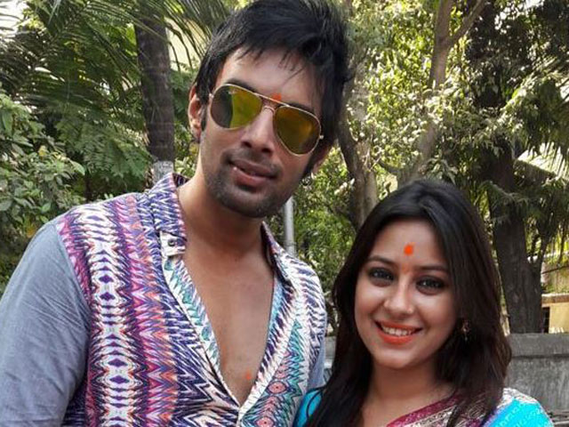 Cảnh sát buộc tội bạn trai Cô dâu 8 tuổi Pratyusha Banerjee