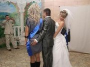 Eva Yêu - Những bức ảnh cưới "thánh cũng không nhịn được cười"