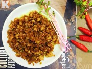 Bếp Eva - Thịt băm rang riềng đơn giản, trôi cơm