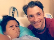 Làng sao - Phương Vy Idol nói về cảm giác đau đẻ "muốn nhéo bầm tím chồng"