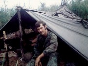 Tin tức - Từ cựu binh Mỹ thoát chết ở Khe Sanh trở thành rể VN
