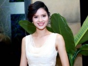 Làng sao - Lê Thị Phương "lẻ bóng" đi sự kiện trước ngày kết hôn