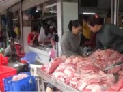 Mua sắm - Giá cả - Kinh hoàng với hóa chất biến thịt heo thối thành tươi ngon