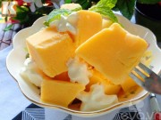 Bếp Eva - Kem dưa vàng mát lạnh ngày hè