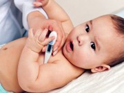 Làm mẹ - Sai lầm hay gặp khi trẻ bị sốt