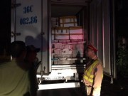 Mua sắm - Giá cả - 4 tấn cá bốc mùi suýt tràn vào Hà Nội trong đêm