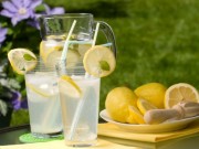 Sức khỏe - Uống nước chanh giúp tăng tốc độ giảm cân một cách thần kỳ