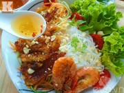 Bếp Eva - Bún tôm thịt nướng đậm đà cho ngày cuối tuần khó quên