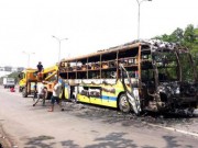Tin tức - Xe giường nằm phát nổ, bốc cháy, 30 hành khách kêu gào