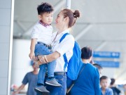 Làng sao - Diệp Bảo Ngọc dẫn con trai đi Hong Kong du lịch hè