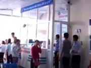 Tin tức - Rơi mảng trần nhà bệnh viện, 1 em bé nhập viện cấp cứu