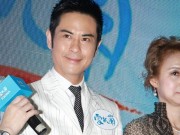 Làng sao - Showbiz 24/7: Trịnh Gia Dĩnh phủ nhận bơm mặt xóa nếp nhăn