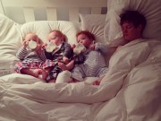 Bà bầu - Trải nghiệm ca sinh 3 với 25 bác sĩ đỡ đẻ của bà mẹ ở Anh